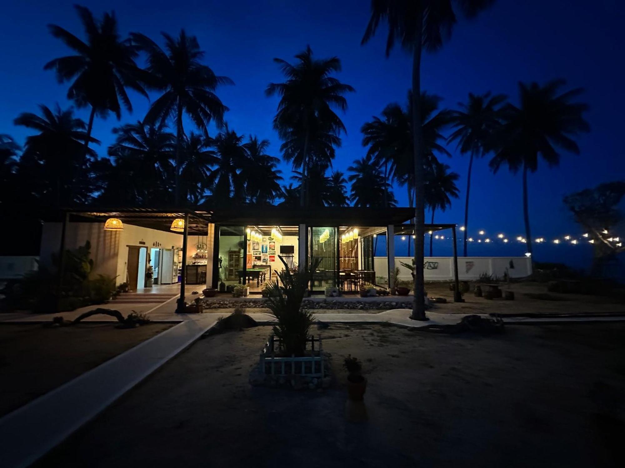 Chansi Beachresort Tha Sala Exterior photo