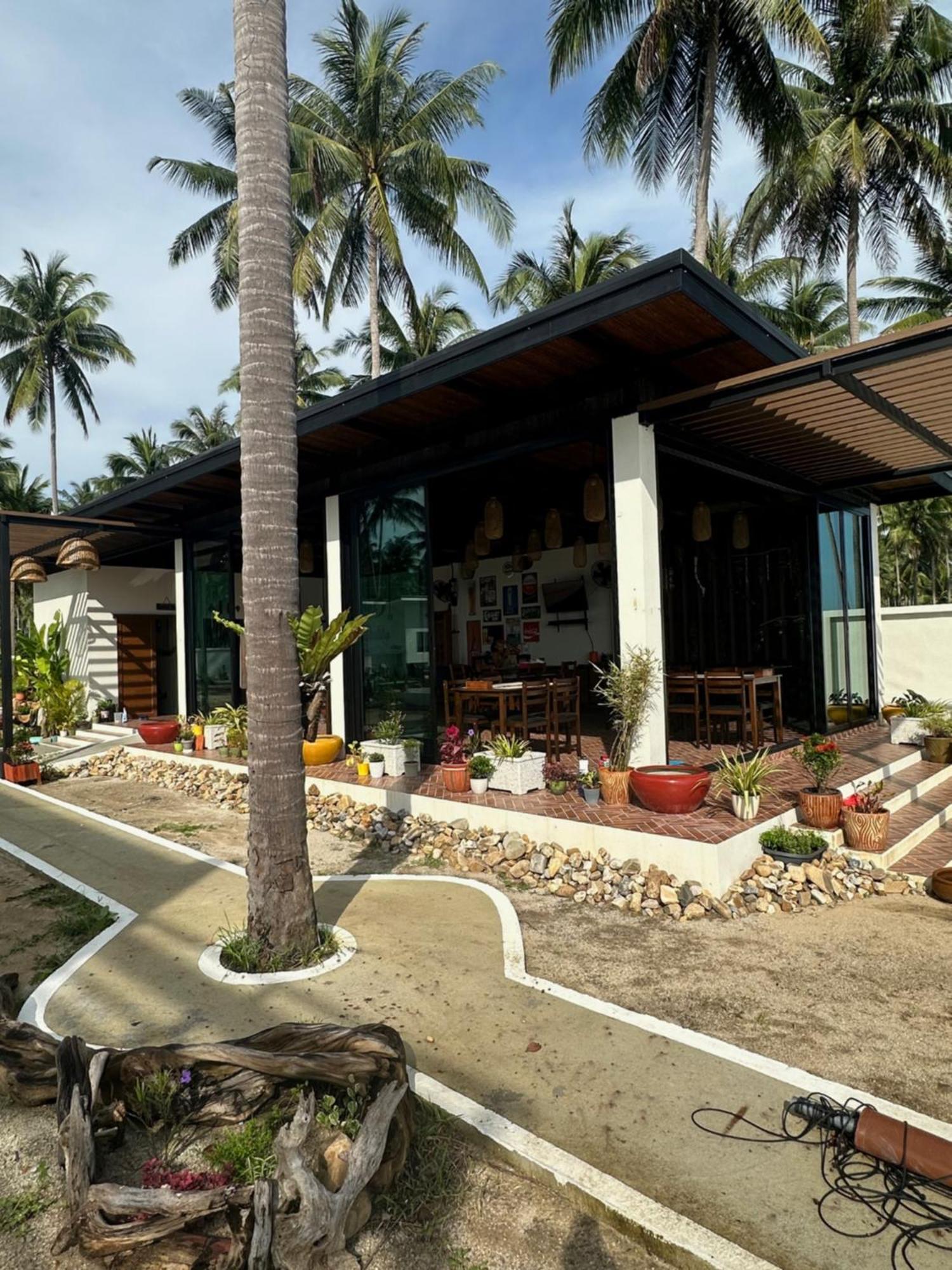 Chansi Beachresort Tha Sala Exterior photo